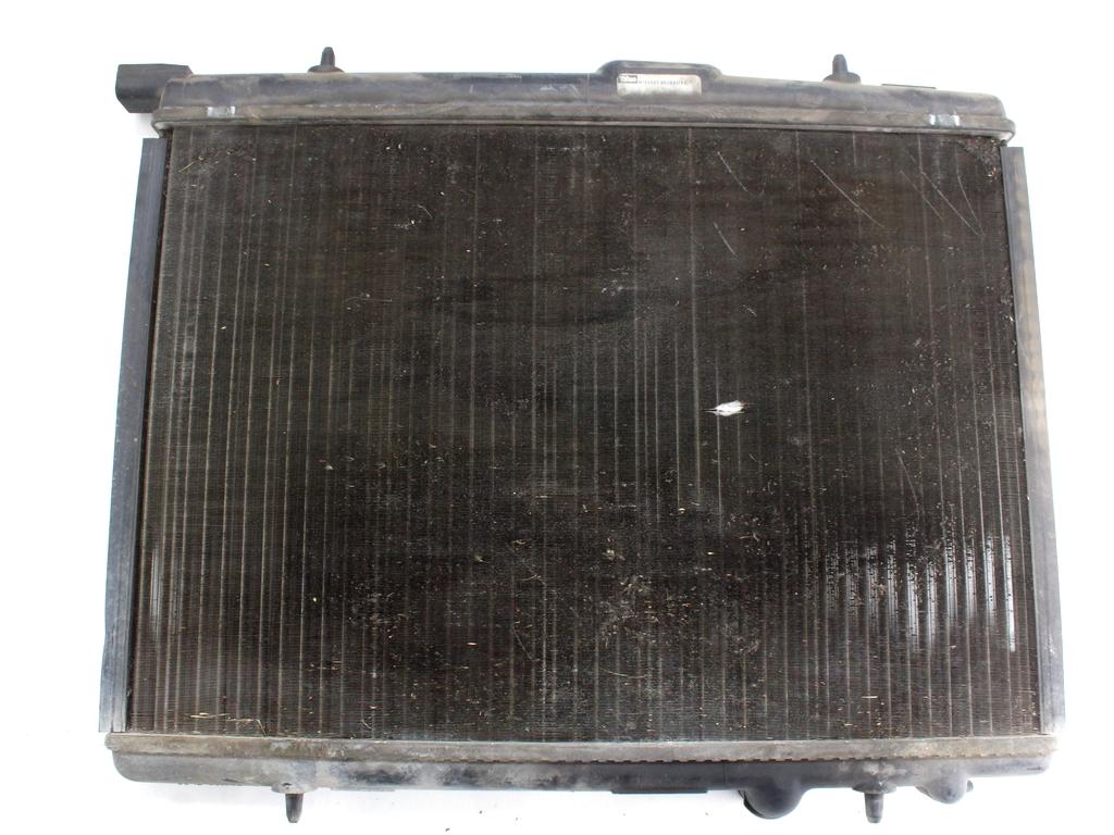 RADIATOR VODE OEM N. 1330H5 ORIGINAL REZERVNI DEL PEUGEOT 206 / 206 CC 2A/C 2D 2E/K (1998 - 2003) BENZINA LETNIK 2001