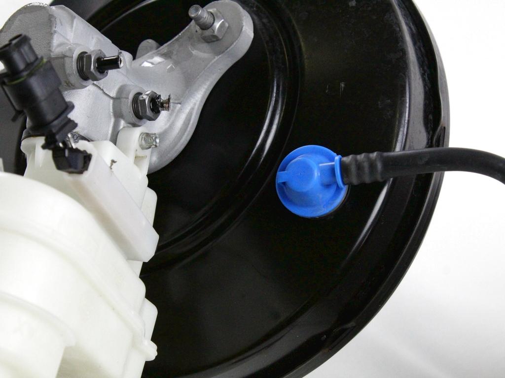 SERVO OJACEVALNIK ZAVOR S PUMPO OEM N. 51854342 ORIGINAL REZERVNI DEL FIAT PANDA 319 (DAL 2011) BENZINA LETNIK 2015