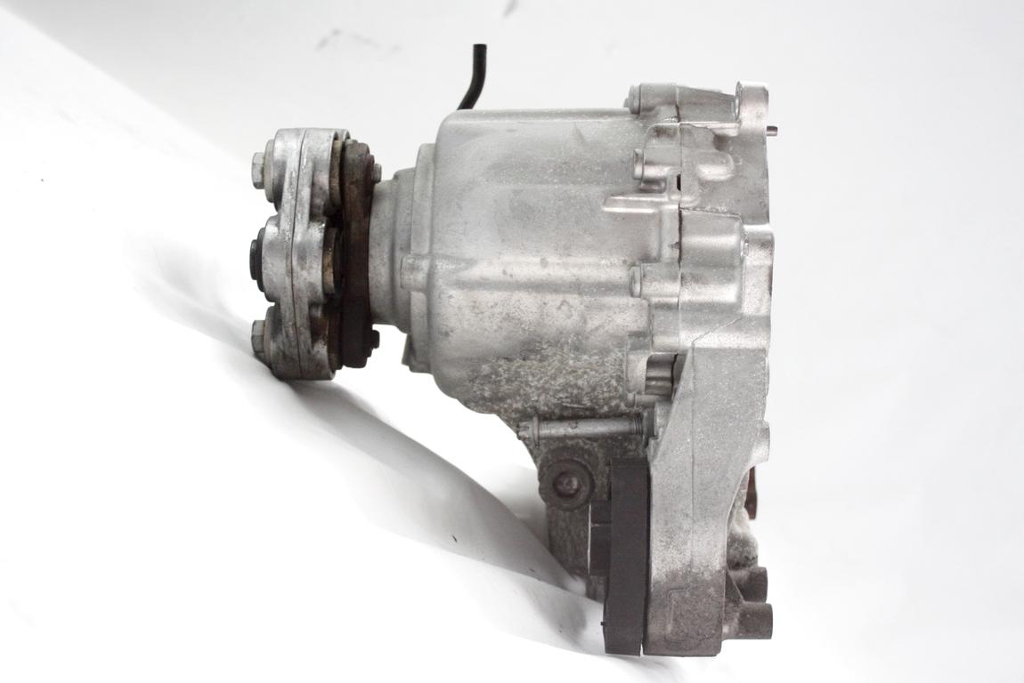 4X4 REDUKTOR OEM N. 7636178 ORIGINAL REZERVNI DEL BMW SERIE 5 F10 F11 (2010 - 2017) DIESEL LETNIK 2011