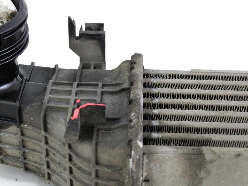 HLADILNIK INTERCOOLER OEM N. A2115003902 ORIGINAL REZERVNI DEL MERCEDES CLASSE CLS C219 BER (2004 - 2010)DIESEL LETNIK 2008