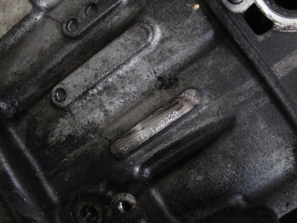 MOTOR OEM N. D4164T 128504 ORIGINAL REZERVNI DEL VOLVO V50 545 R (2007 - 2012) DIESEL LETNIK 2010
