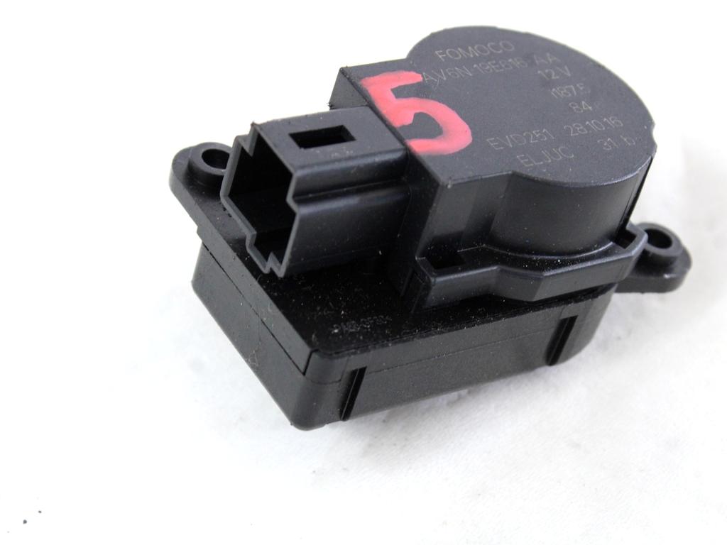 MOTORCEK OGREVANJA OEM N. AV6N-19E616-AA ORIGINAL REZERVNI DEL FORD FOCUS MK3 R 4P/5P/SW (2014 - 2018)BENZINA LETNIK 2017