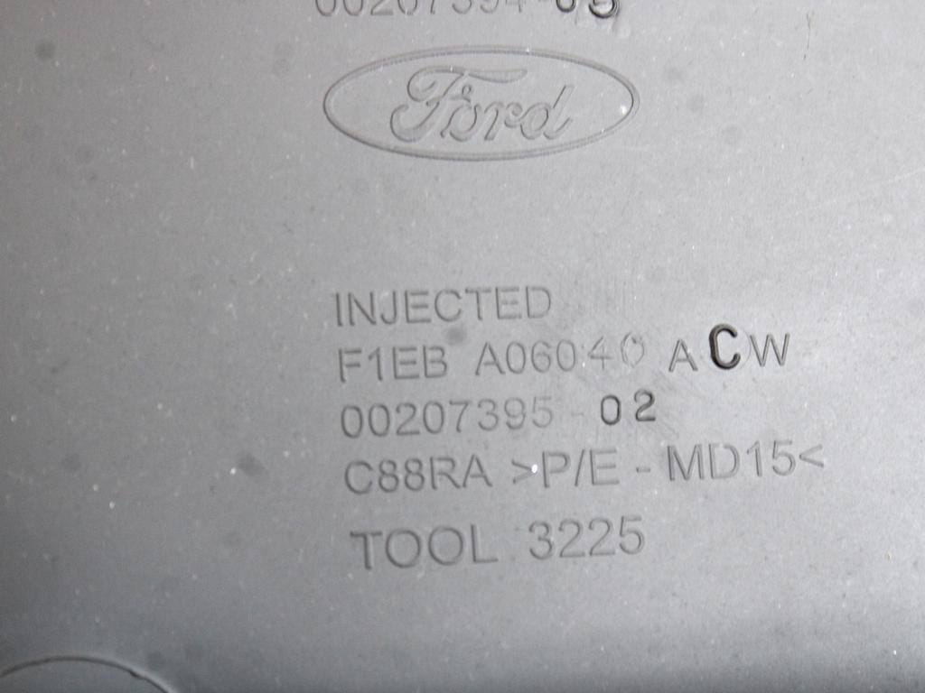 PREDAL ZA DOKUMENTE OEM N. F1EB-A06044-AEW ORIGINAL REZERVNI DEL FORD FOCUS MK3 R 4P/5P/SW (2014 - 2018)BENZINA LETNIK 2017