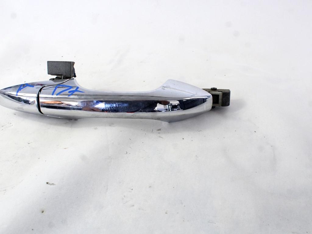 ZUNANJA KLJUKA SPREDNJA DESNA VRATA OEM N. 72140SWWG01ZA ORIGINAL REZERVNI DEL HONDA CRV RD MK3 (2006 -2012)DIESEL LETNIK 2012