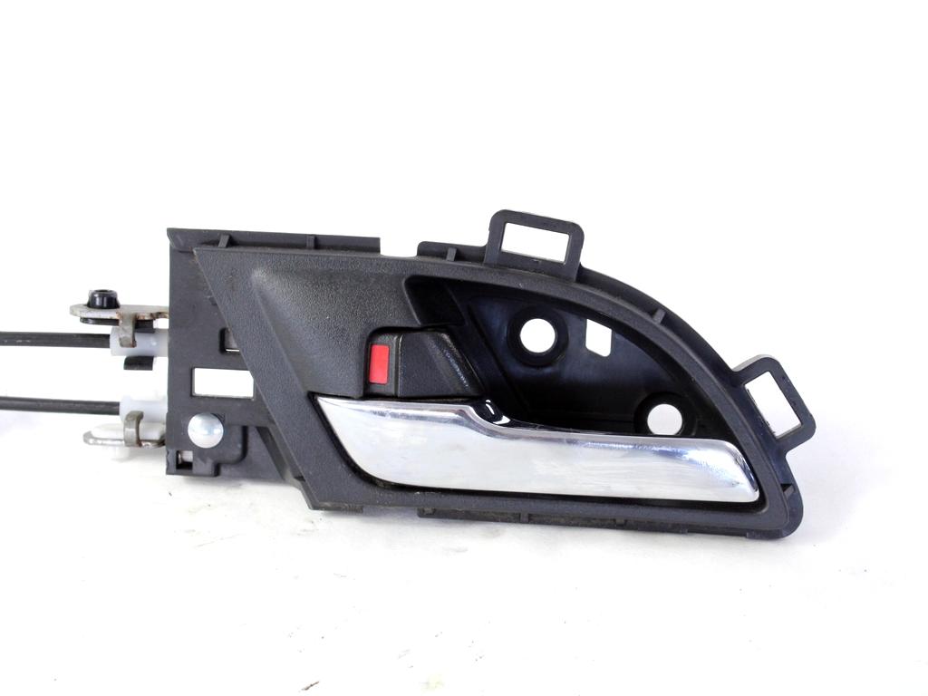NOTRANJA KLJUKA  OEM N. 72160SWAA02ZA ORIGINAL REZERVNI DEL HONDA CRV RD MK3 (2006 -2012)DIESEL LETNIK 2012