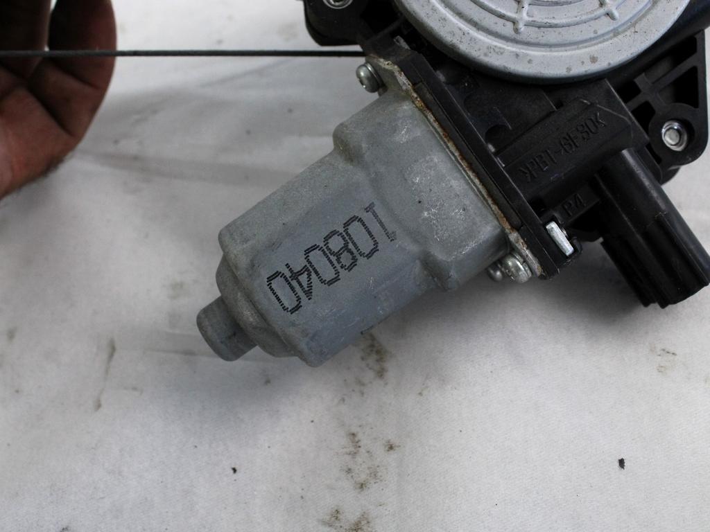 MEHANIZEM DVIGA ZADNJIH STEKEL  OEM N. 34931 SISTEMA ALZACRISTALLO PORTA POSTERIORE ELETT ORIGINAL REZERVNI DEL HONDA CRV RD MK3 (2006 -2012)DIESEL LETNIK 2012