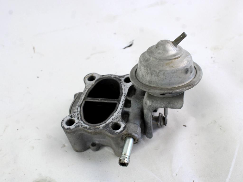 EGR VENTIL   OEM N. 18730RFWG01 ORIGINAL REZERVNI DEL HONDA CRV RD MK3 (2006 -2012)DIESEL LETNIK 2012