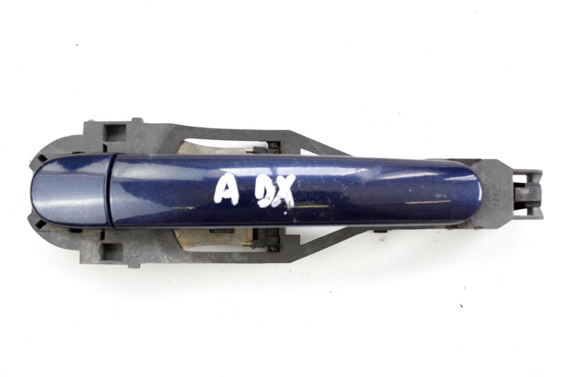 ZUNANJA KLJUKA SPREDNJA DESNA VRATA OEM N. 3B0837207GGRU ORIGINAL REZERVNI DEL VOLKSWAGEN POLO 9N R (2005 - 10/2009) DIESEL LETNIK 2006