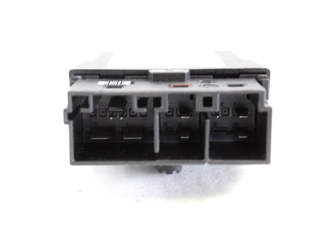 SEDEZNI MODUL OEM N. 6926433 ORIGINAL REZERVNI DEL BMW SERIE 3 BER/SW/COUPE/CABRIO E90/E91/E92/E93 (2005 -2009) DIESEL LETNIK 2006