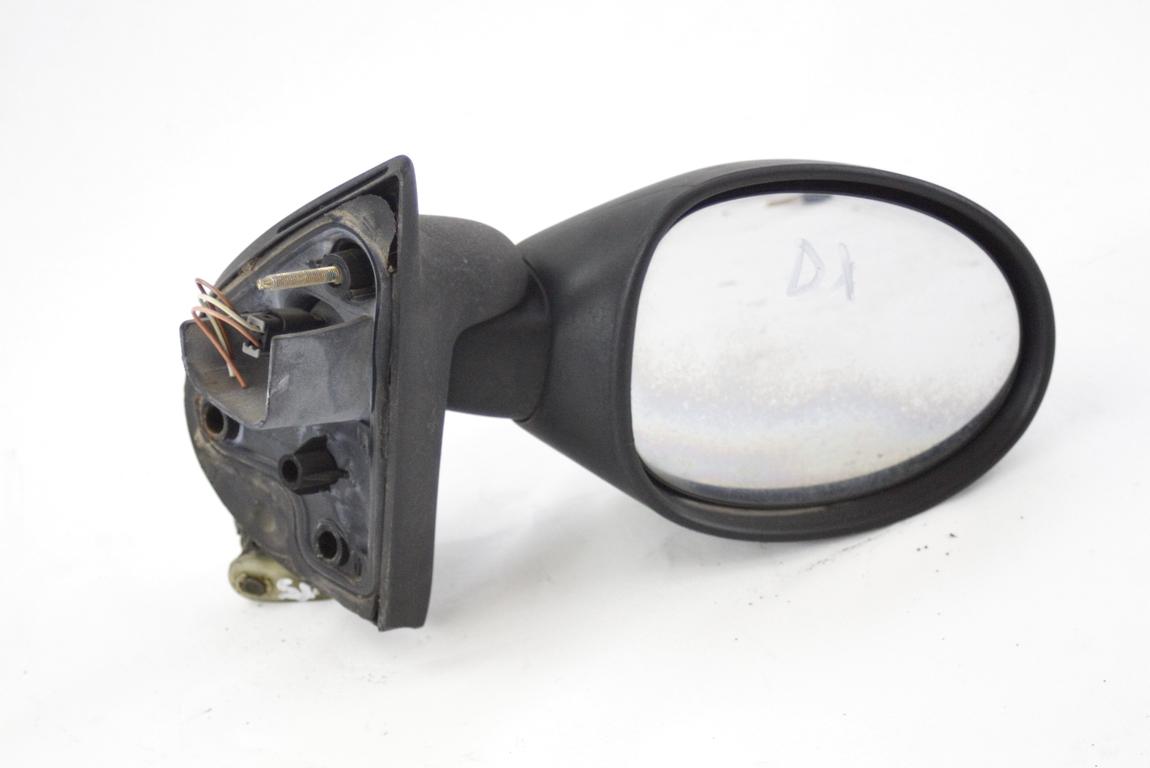 DESNO OGLEDALO OEM N. 7701049084 ORIGINAL REZERVNI DEL RENAULT TWINGO C06 MK1 R (09/1998 - 02/2004) BENZINA LETNIK 1999