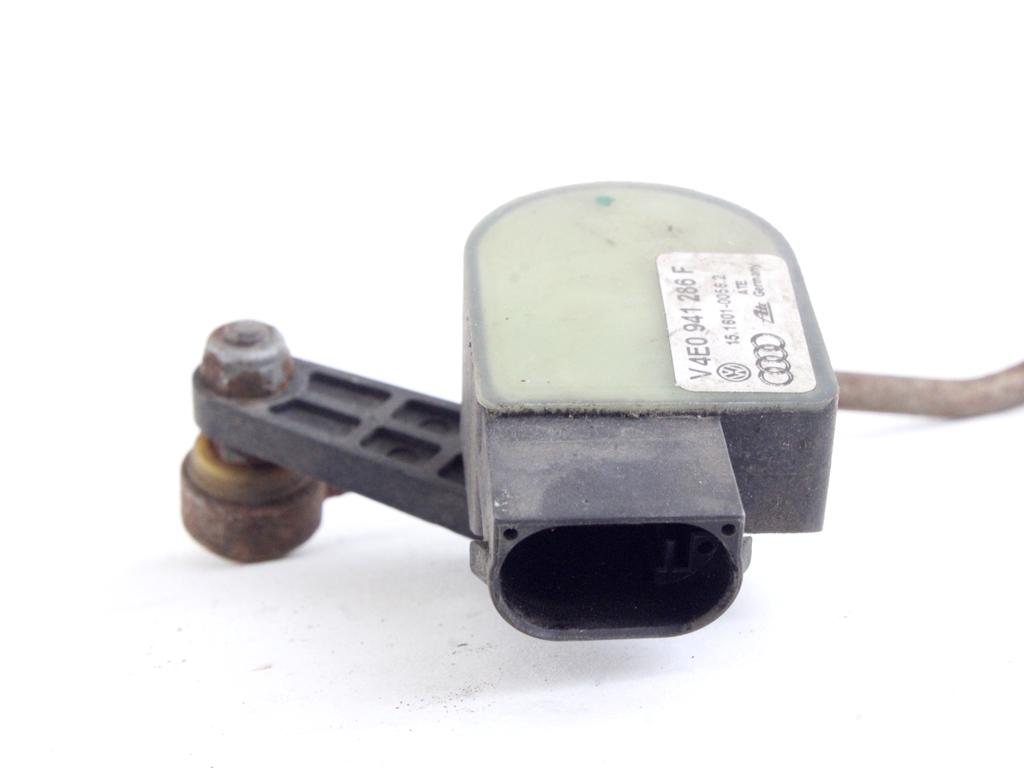 SENZOR IZRAVNAVANJA ZAROMETOV OEM N. 4E0941286F ORIGINAL REZERVNI DEL AUDI A8 MK2 D3/4E (2002 - 2009)BENZINA LETNIK 2004