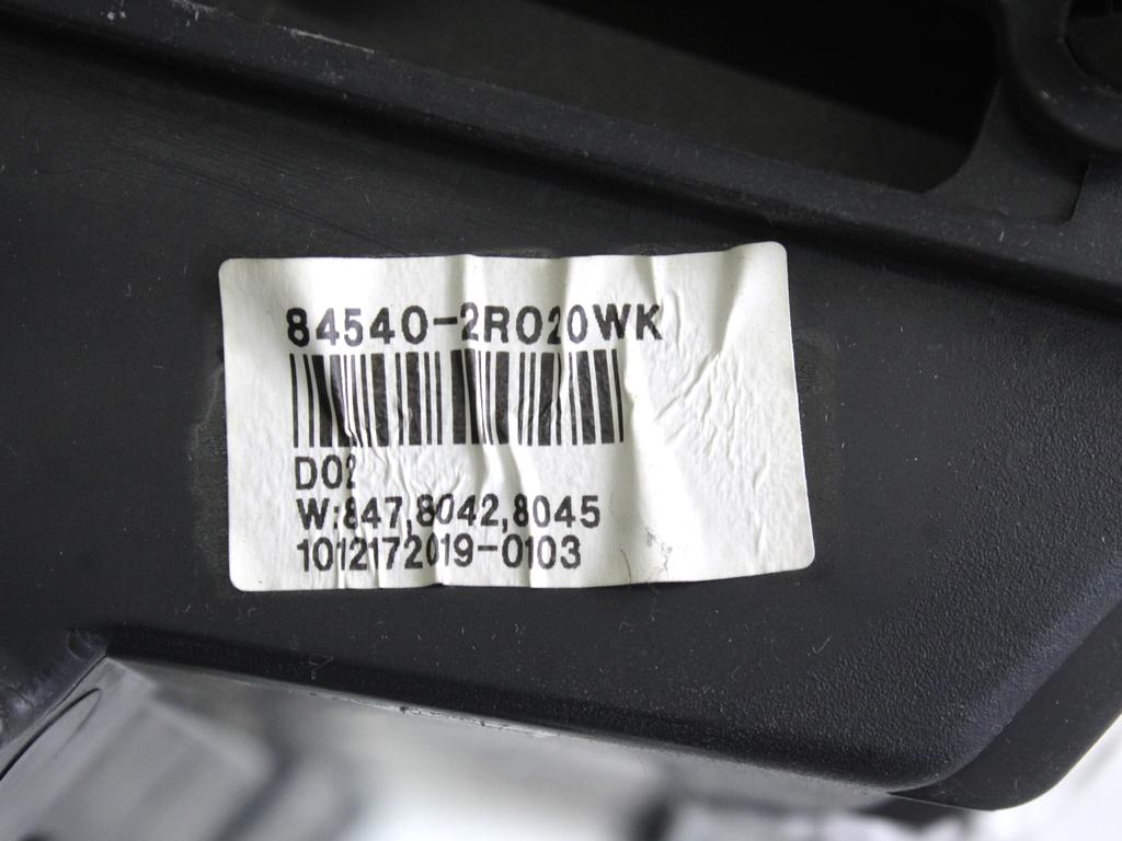 PREDAL ZA DOKUMENTE OEM N. 84540-2R020WK ORIGINAL REZERVNI DEL HYUNDAI I30 FD MK1 (2007 - 2011)DIESEL LETNIK 2011