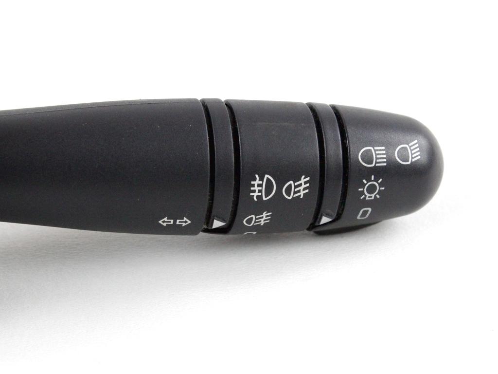 OBVOLANSKO STIKALO OEM N. 8201352754 ORIGINAL REZERVNI DEL RENAULT CLIO BB CB MK2 R / CLIO STORIA (05/2001 - 2012) BENZINA LETNIK 2002
