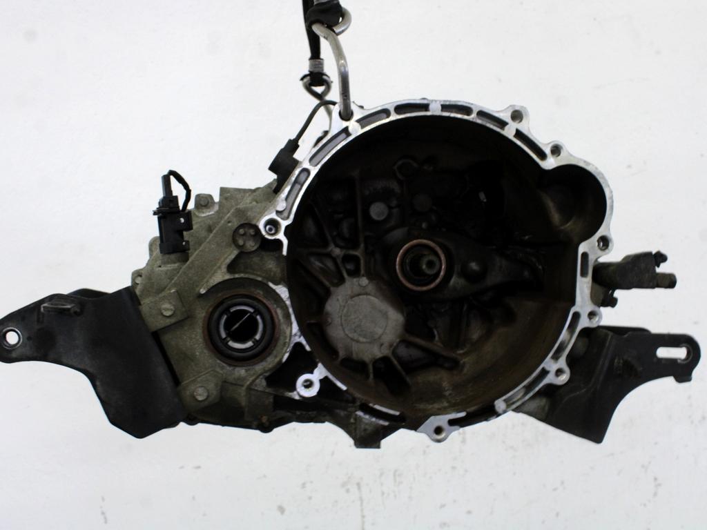 ROCNI MENJALNIK OEM N. 43111-32300 CAMBIO MECCANICO ORIGINAL REZERVNI DEL HYUNDAI I30 FD MK1 (2007 - 2011)DIESEL LETNIK 2011