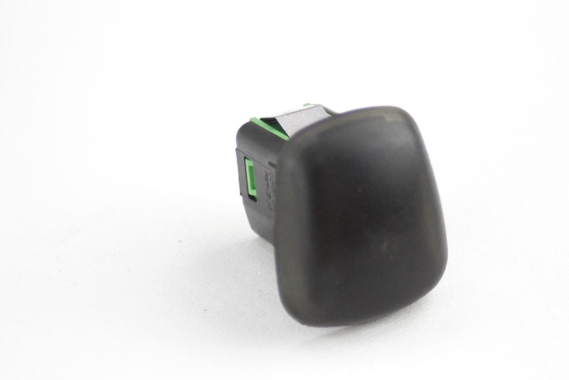 DRUGI SENZORJI OEM N. 8691913 ORIGINAL REZERVNI DEL VOLVO V50 545 (2004 - 05/2007) DIESEL LETNIK 2007