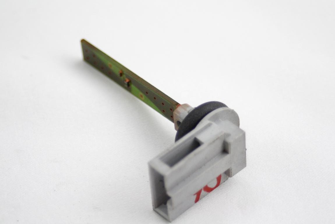 TEMPERATURNI SENZORJI / AC OEM N. 4B0820539 ORIGINAL REZERVNI DEL VOLKSWAGEN PASSAT B6 3C2 3C5 BER/SW (2005 - 09/2010)  DIESEL LETNIK 2009