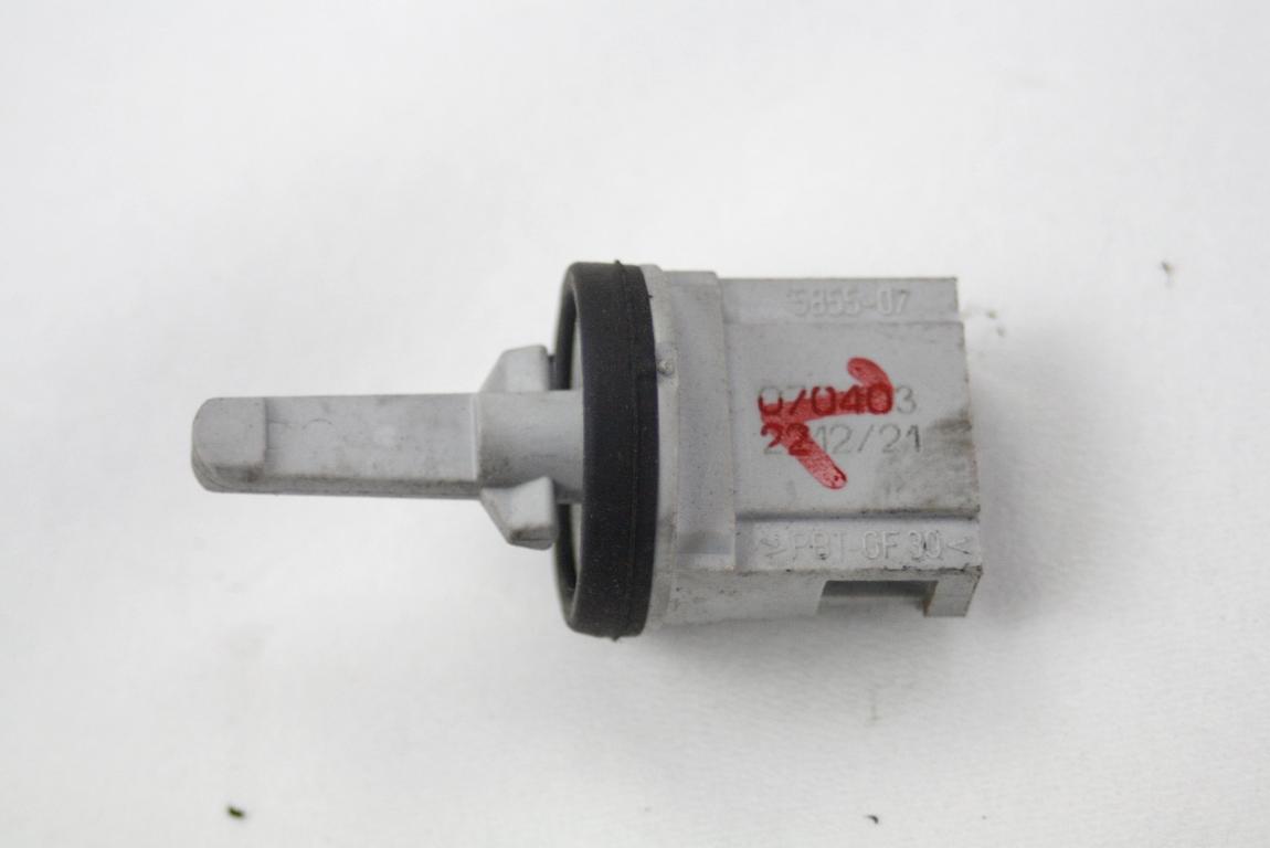 TEMPERATURNI SENZORJI / AC OEM N. 1K0907543A ORIGINAL REZERVNI DEL AUDI A3 MK2 8P 8PA 8P1 (2003 - 2008)DIESEL LETNIK 2003