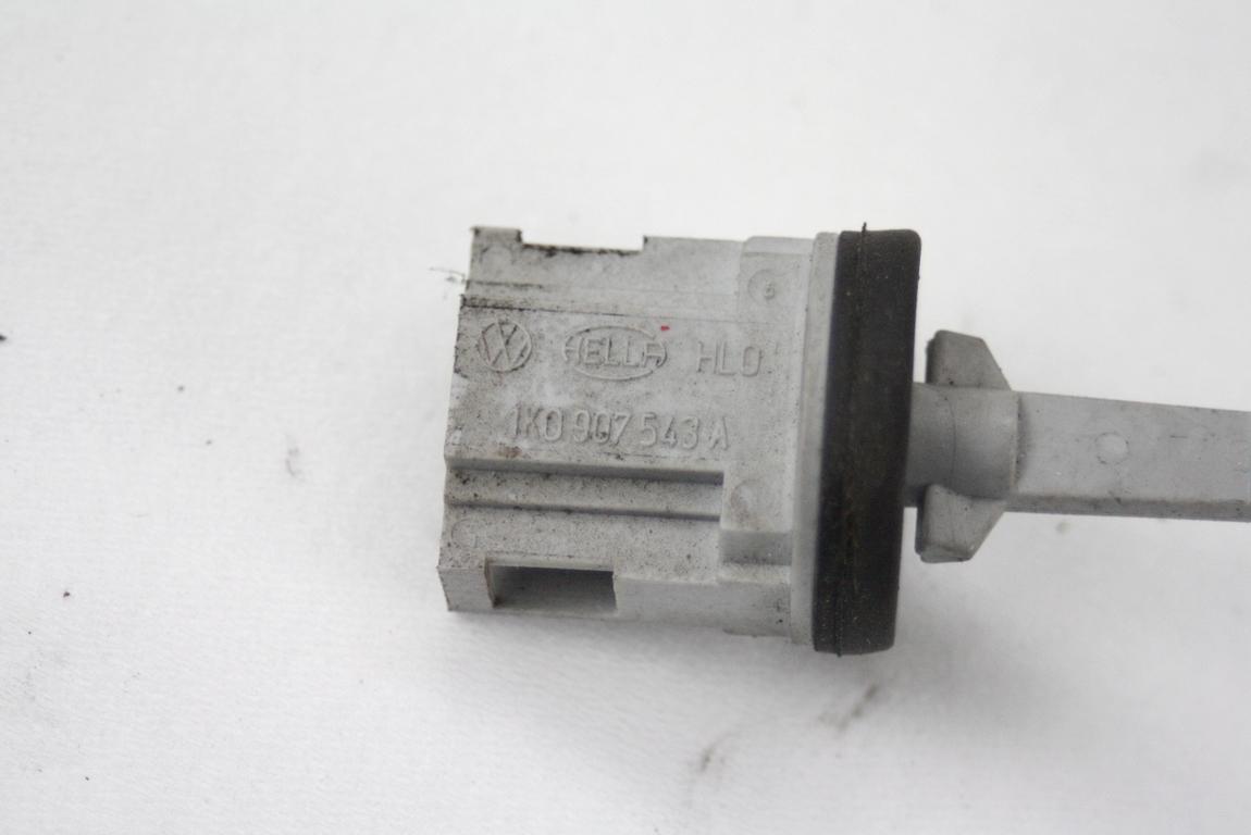 TEMPERATURNI SENZORJI / AC OEM N. 1K0907543A ORIGINAL REZERVNI DEL AUDI A3 MK2 8P 8PA 8P1 (2003 - 2008)DIESEL LETNIK 2003