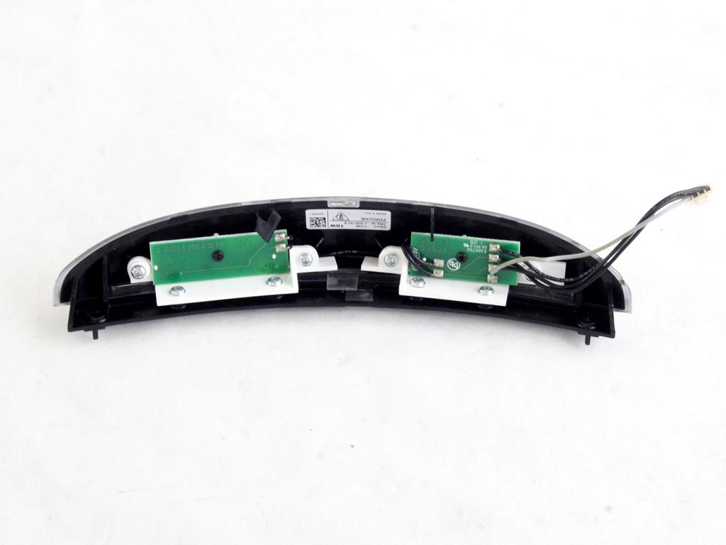 MONTA?NI DELI /  ARMATURNE PLOSCE SPODNJI OEM N. 62250792B ORIGINAL REZERVNI DEL PORSCHE 911 991 (2012 - 2015)BENZINA LETNIK 2013