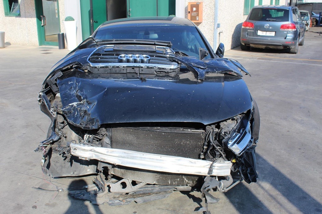 AUDI A5 2.0 D 105KW 6M 5P (2012) RICAMBIO USATO 