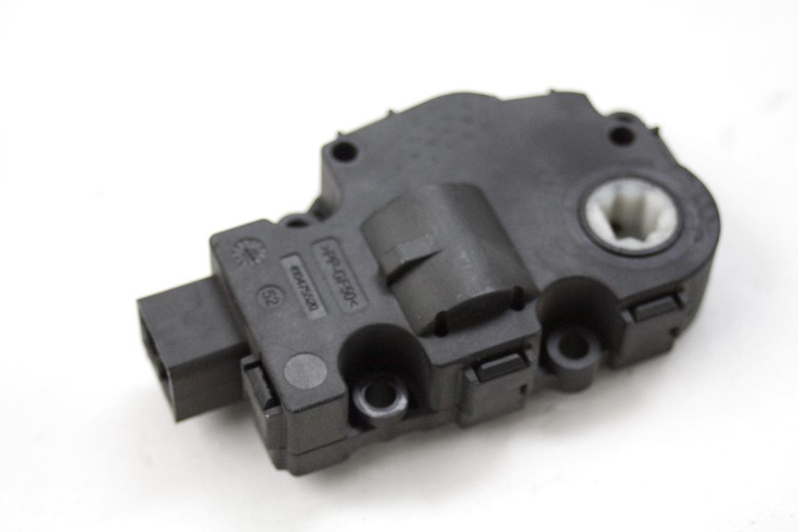 MOTORCEK OGREVANJA OEM N. 929888G ORIGINAL REZERVNI DEL MERCEDES CLASSE R W251 V251 R (2010 - 2013)DIESEL LETNIK 2011