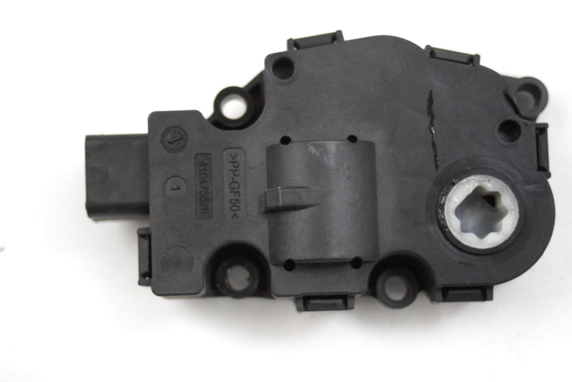 MOTORCEK OGREVANJA OEM N. 929888G ORIGINAL REZERVNI DEL MERCEDES CLASSE R W251 V251 R (2010 - 2013)DIESEL LETNIK 2011