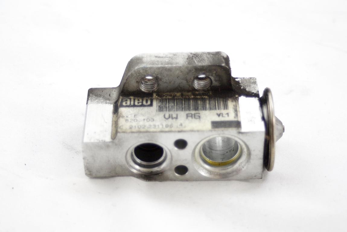 EKSPANZIJSKI VENTIL KLIME  OEM N. 1K0820679 ORIGINAL REZERVNI DEL VOLKSWAGEN TOURAN 1T1 MK1 (2003 - 11/2006) DIESEL LETNIK 2007