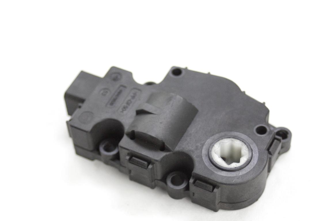 MOTORCEK OGREVANJA OEM N. 929888G ORIGINAL REZERVNI DEL MERCEDES CLASSE R W251 V251 R (2010 - 2013)DIESEL LETNIK 2011