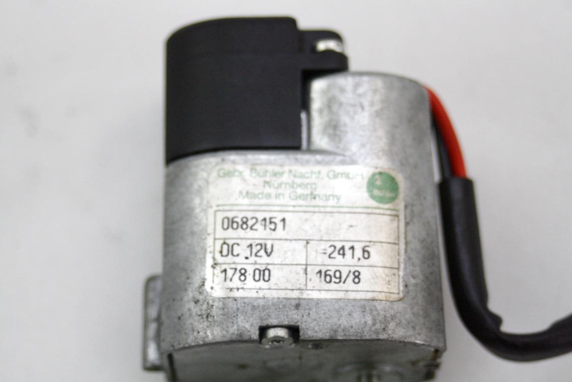 MOTORCEK OGREVANJA OEM N. 66207300 ORIGINAL REZERVNI DEL FERRARI 360 MODENA (03/1999 - 01/2002) BENZINA LETNIK 1999
