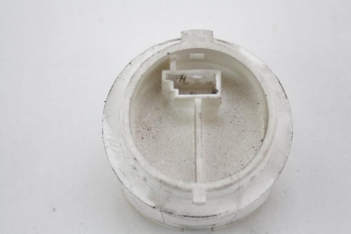 TEMPERATURNI SENZORJI / AC OEM N. A2118300572 ORIGINAL REZERVNI DEL MERCEDES CLASSE A W168 V168 R (2001 - 2005) DIESEL LETNIK 2002
