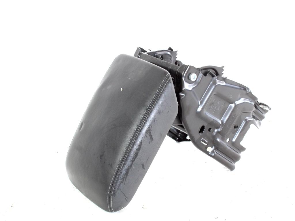 SREDINSKA KONZOLA OEM N. 8K0864207H25D ORIGINAL REZERVNI DEL AUDI A5 8T R COUPE/5P  (08/2011 - 06/2016) DIESEL LETNIK 2012