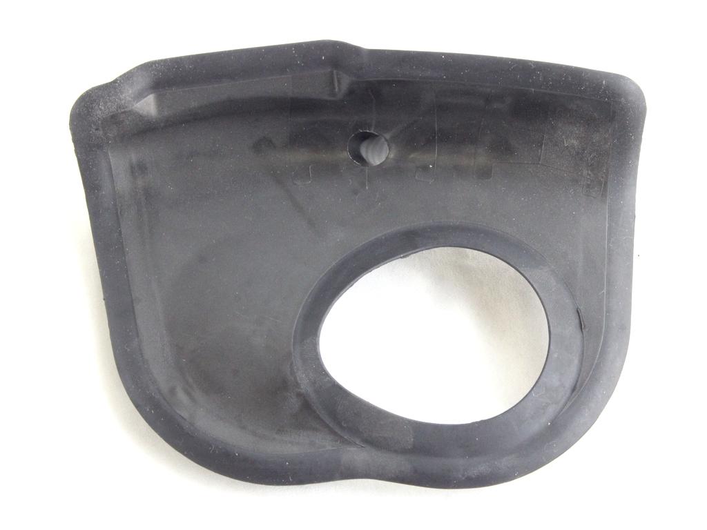 POKROV REZERVOARJA OEM N. 99620166701 ORIGINAL REZERVNI DEL PORSCHE 911 997 (2004 - 2008)BENZINA LETNIK 2006
