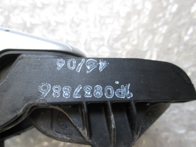 ZUNANJA KLJUKA SPREDNJA DESNA VRATA OEM N. 3B0837207F3FZ ORIGINAL REZERVNI DEL SEAT LEON 1P1 MK2 (2005 - 2012) DIESEL LETNIK 2007