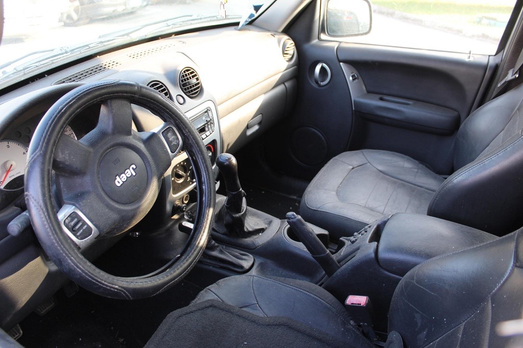 JEEP CHEROKEE 2.5 D 4X4 105KW 5M 5P (2002) RICAMBIO USATO 