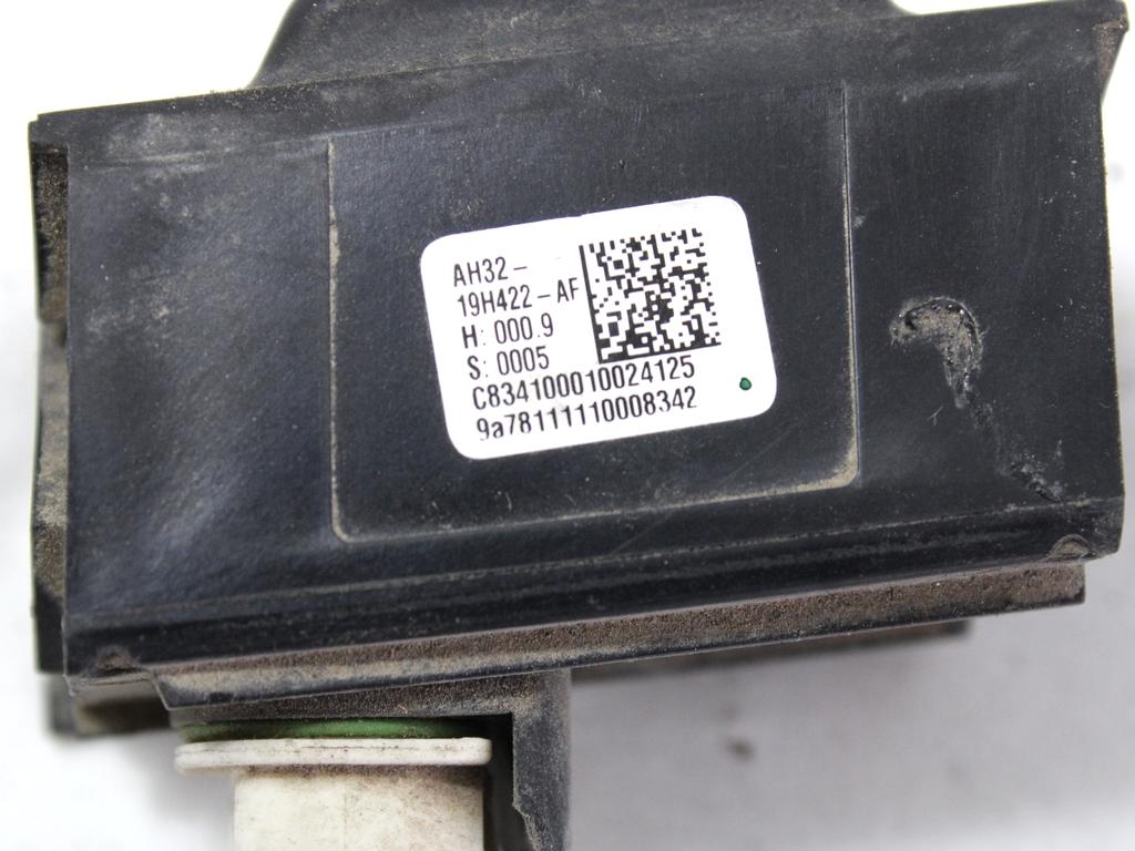 KAMERA ZA VZVRATNI POGLED, SENZOR OEM N. AH32-19H422-AF ORIGINAL REZERVNI DEL LAND ROVER RANGE ROVER SPORT L320 MK1 R (2010 -2013)DIESEL LETNIK 2011