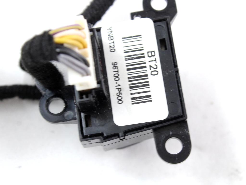 MULTIFUNKCIJSKI VOLAN OEM N. 96700-1P500 96700-1P550 ORIGINAL REZERVNI DEL KIA VENGA YN (2010 - 2019)BENZINA LETNIK 2013