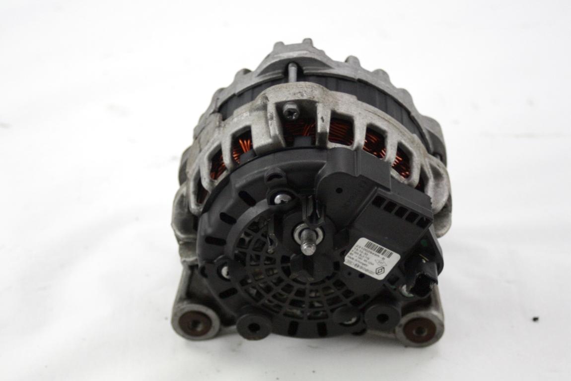 ALTERNATOR OEM N. 231002949R ORIGINAL REZERVNI DEL DACIA SANDERO / SANDERO STEPWAY MK2 (2012 - 2016) DIESEL LETNIK 2014