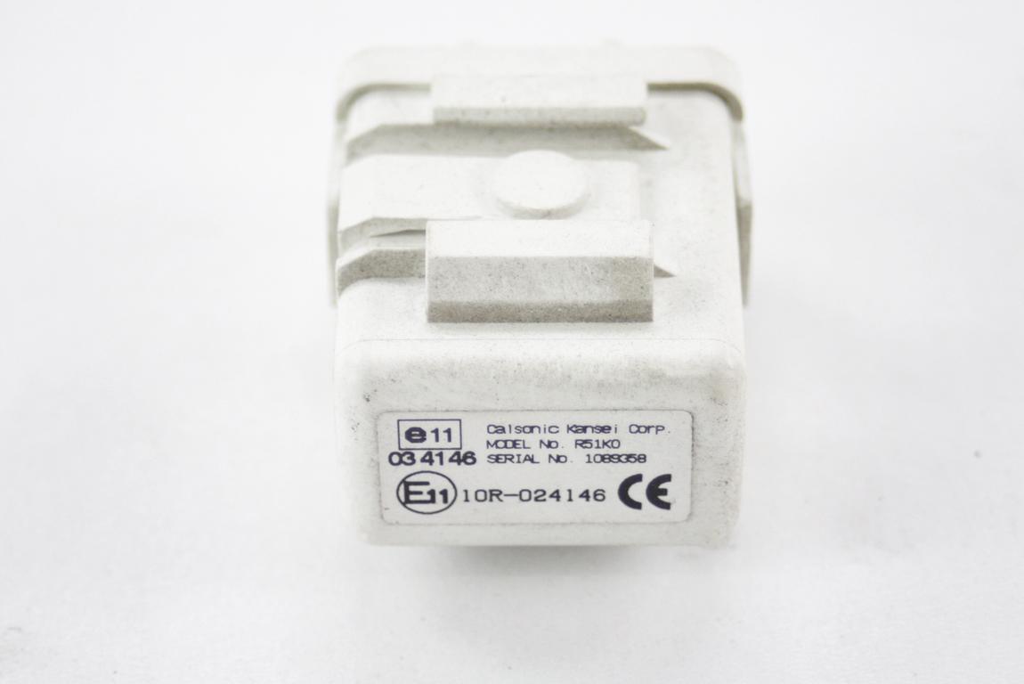 CENTRALNO ZAKLEPANJE OEM N. 37190-51K00 ORIGINAL REZERVNI DEL SUZUKI SPLASH EX (03-2008/05-2012)BENZINA/GPL LETNIK 2009