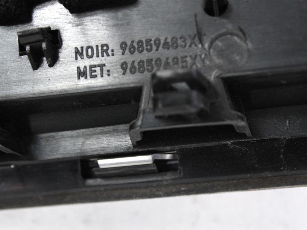 ZUNANJI PROFILI IN LETVE OEM N. 96859483XT ORIGINAL REZERVNI DEL PEUGEOT 5008 0U 0E MK1 (2009 - 2013) DIESEL LETNIK 2010