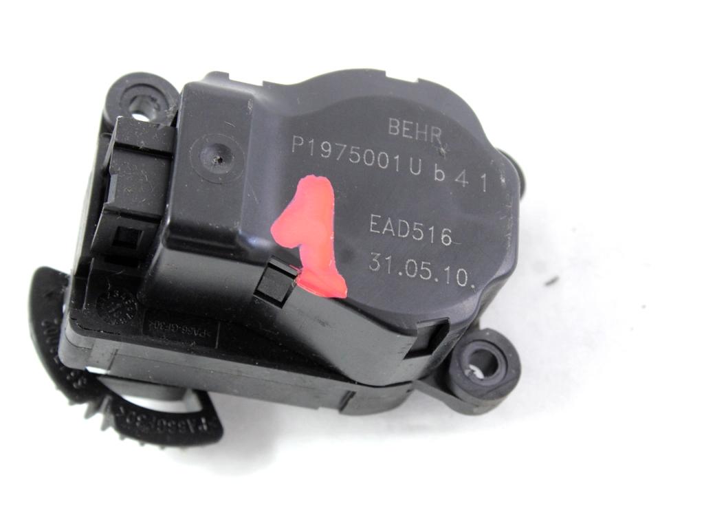 MOTORCEK OGREVANJA OEM N. P1975001U ORIGINAL REZERVNI DEL PEUGEOT 5008 0U 0E MK1 (2009 - 2013) DIESEL LETNIK 2010