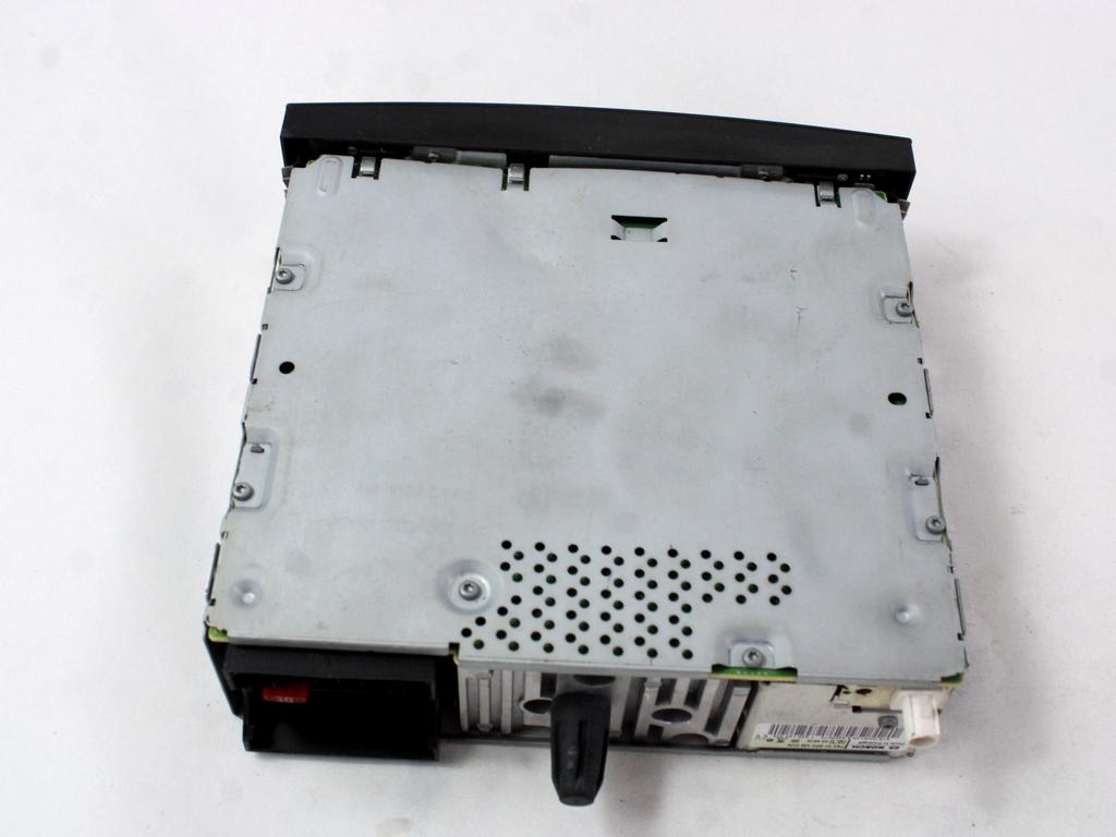 RADIO CD / OJACEVALNIK / IMETNIK HIFI OEM N. 9666959577 ORIGINAL REZERVNI DEL PEUGEOT 5008 0U 0E MK1 (2009 - 2013) DIESEL LETNIK 2010