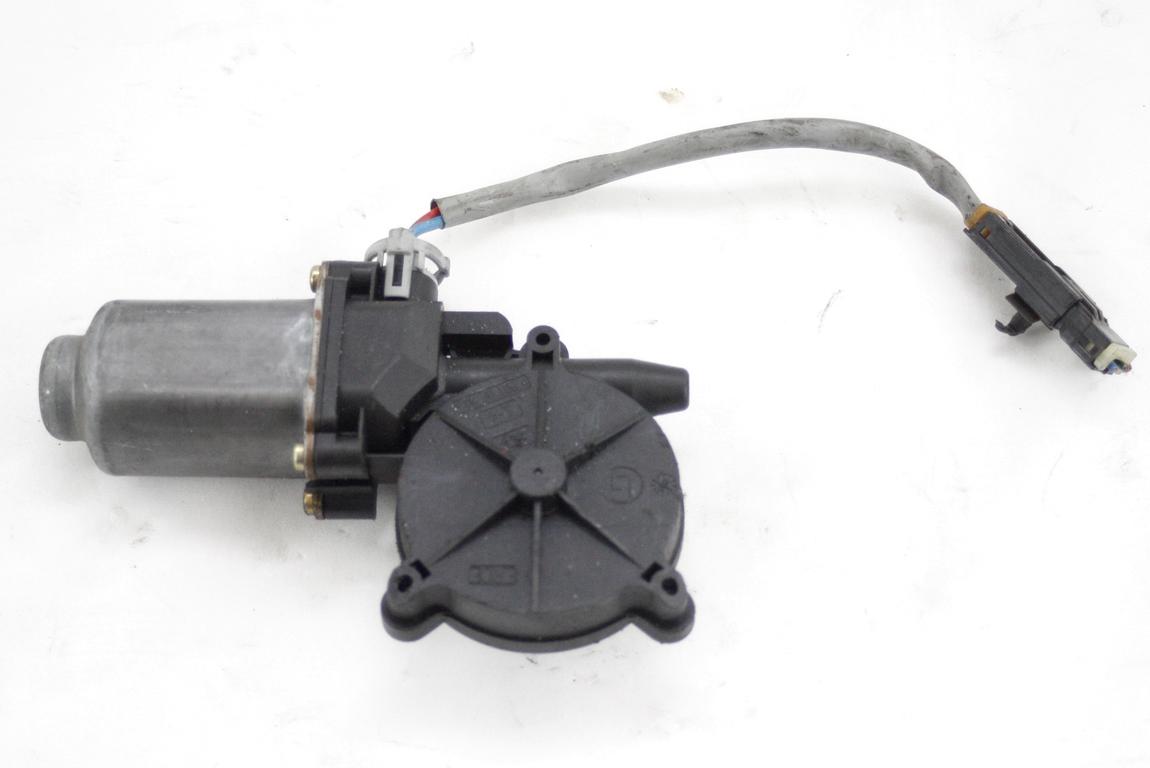 DVIZNI MEHANIZEM SPREDNIH STEKEL  OEM N. 400601 ORIGINAL REZERVNI DEL NISSAN ALMERA TINO V10 MK2 (2000 - 2006) DIESEL LETNIK 2005