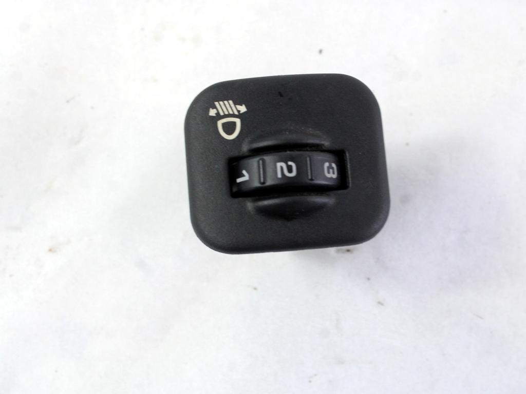 GLAVNO STIKALO LUCI OEM N. 56010204AE ORIGINAL REZERVNI DEL JEEP CHEROKEE MK3 KJ (2001 - 2005) DIESEL LETNIK 2002