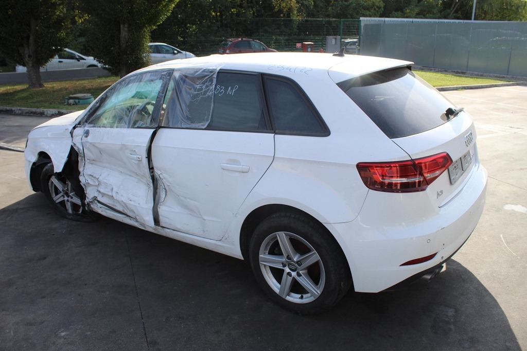 AUDI A3 35TDI 2.0 D 110KW AUT 5P (2018) RICAMBIO USATO 
