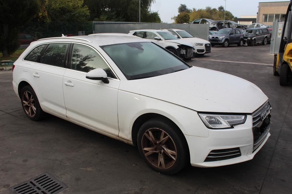AUDI A4 SW 2.0 D 110KW 6M 5P (2016) RICAMBIO USATO 