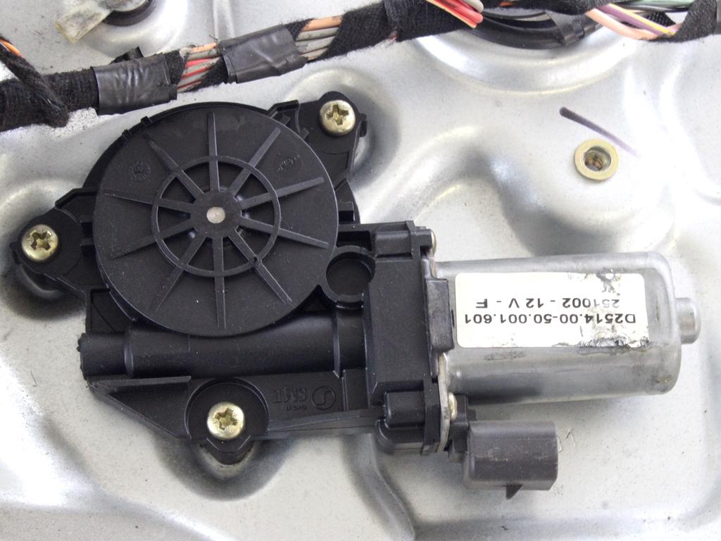 MEHANIZEM DVIGA ZADNJIH STEKEL  OEM N. 17137 SISTEMA ALZACRISTALLO PORTA POSTERIORE ELETT ORIGINAL REZERVNI DEL FIAT STILO 192 BER/SW (2001 - 2004) DIESEL LETNIK 2004