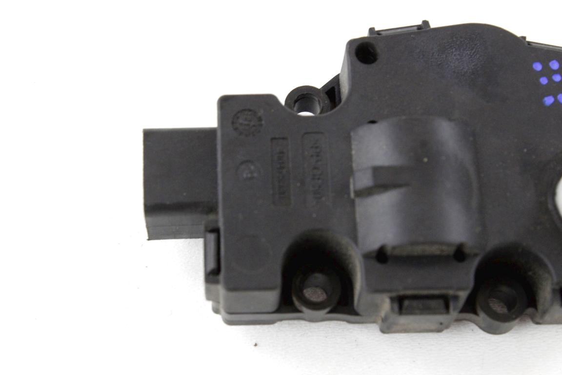 MOTORCEK OGREVANJA OEM N. K9749007 ORIGINAL REZERVNI DEL PORSCHE MACAN 95B MK1 R (2018-2022)BENZINA LETNIK 2021