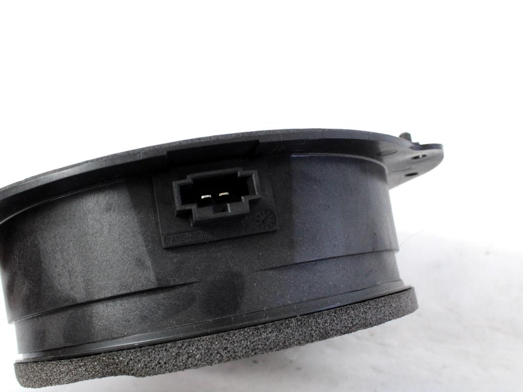ZVOCNIKI OEM N. 8W5035411 ORIGINAL REZERVNI DEL AUDI A4 B9 BER/SW/ALLROAD (2015 - 2019)DIESEL LETNIK 2016