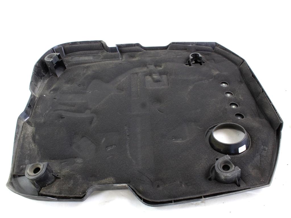 POKROV MOTORJA  OEM N. 04L103925P ORIGINAL REZERVNI DEL AUDI A4 B9 BER/SW/ALLROAD (2015 - 2019)DIESEL LETNIK 2016