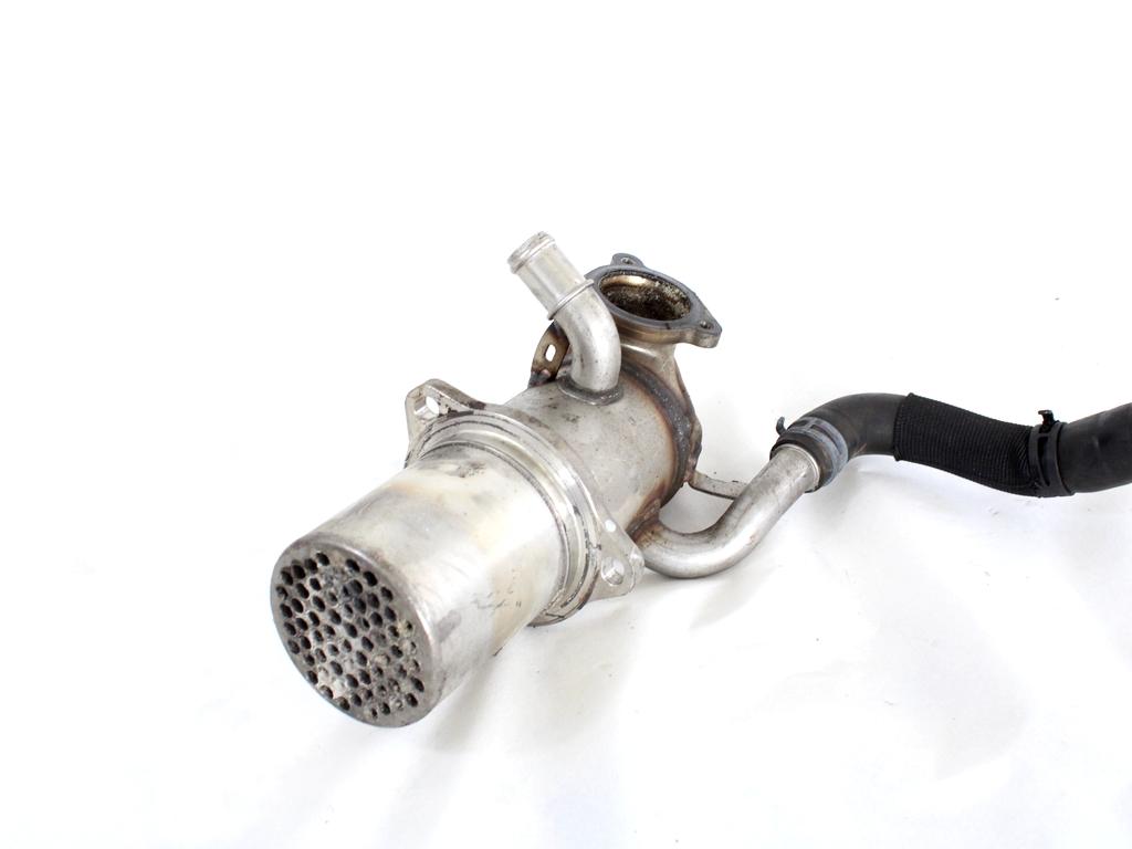 EGR VENTIL/IZMENJALNIK OEM N. 04L131512A ORIGINAL REZERVNI DEL AUDI A4 B9 BER/SW/ALLROAD (2015 - 2019)DIESEL LETNIK 2016